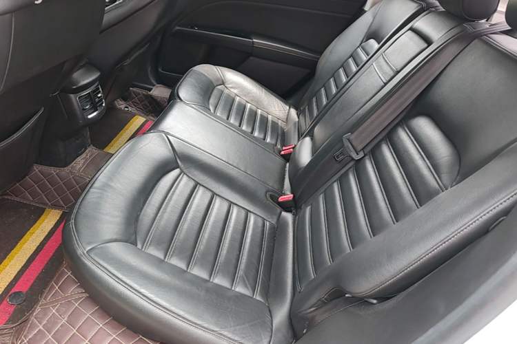 Used Ford Mondeo 2013 2.0L GTDi 200 Luxury Model Left Rear Seat