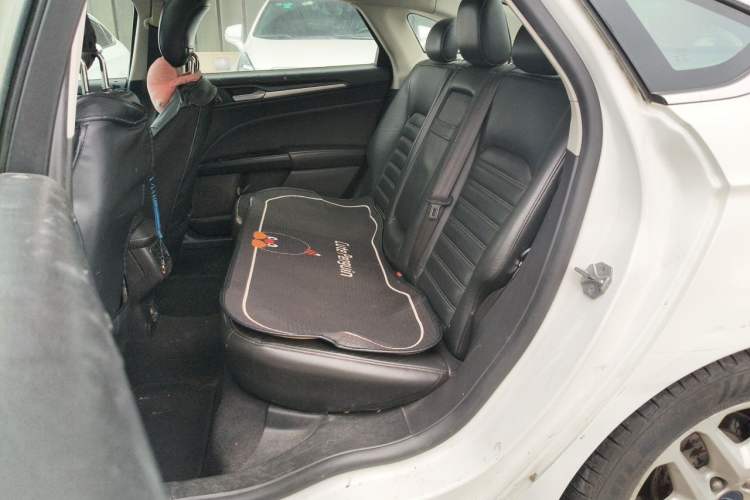Used Ford Mondeo 2013 1.5L GTDi180 Fashion Edition Left Rear Seat