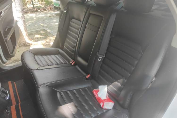 Used Ford Mondeo 2013 2.0L GTDi 200 Fashion Edition Left Rear Seat