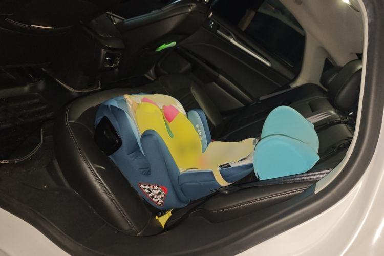 Used Ford Mondeo 2013 1.5L GTDi180 Fashion Edition Left Rear Seat