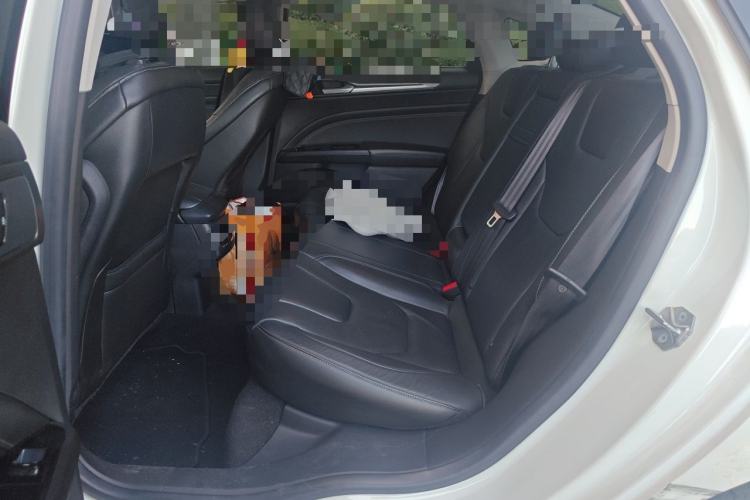 Used Ford Mondeo 2013 2.0L GTDi240 Luxury Sport Model Left Rear Seat