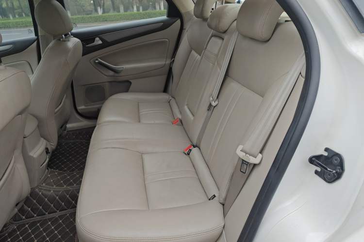 Used Ford Mondeo 2013 2.3L Fashion Edition Left Rear Seat