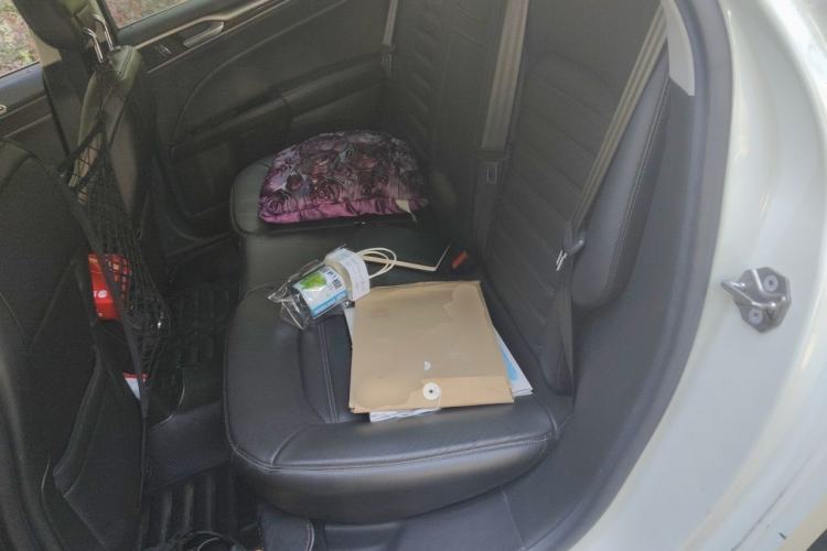 Used Ford Mondeo 2013 2.0L GTDi 200 Luxury Model Left Rear Seat