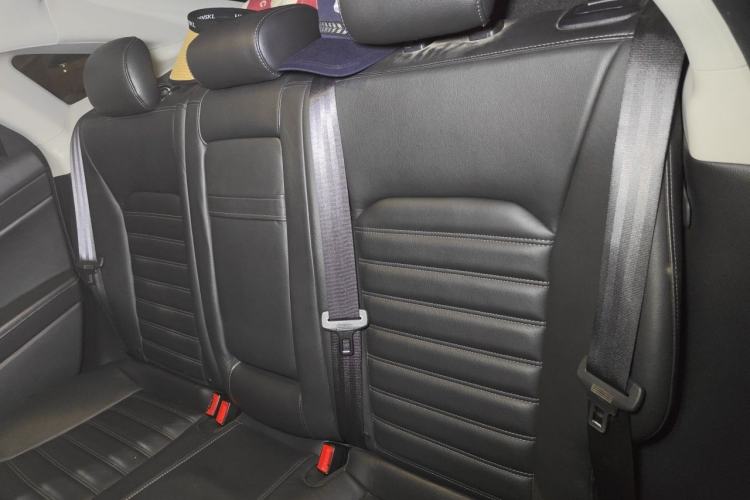 Used Ford Mondeo 2013 2.0L GTDi 200 Luxury Model Left Rear Seat