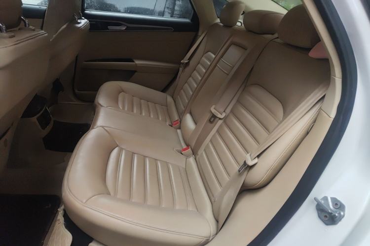 Used Ford Mondeo 2013 2.0L GTDi 200 Fashion Edition Left Rear Seat
