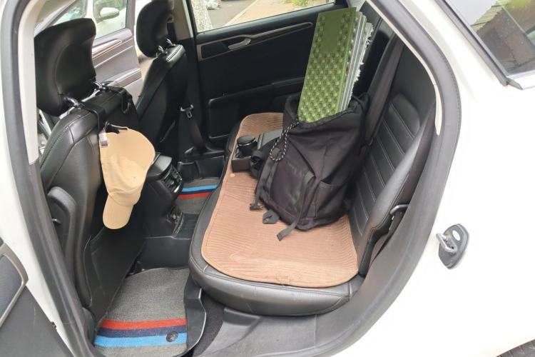 Used Ford Mondeo 2013 2.0L GTDi 200 Fashion Edition Left Rear Seat