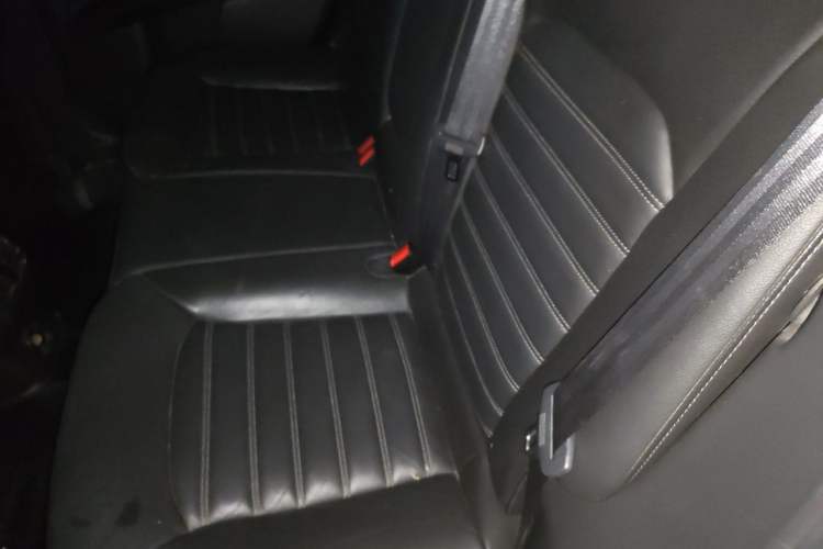 Used Ford Mondeo 2013 1.5L GTDi180 Fashion Edition Left Rear Seat