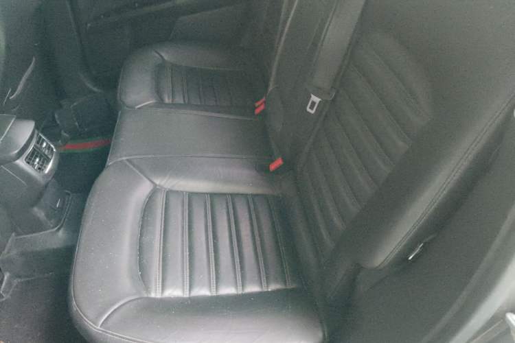 Used Ford Mondeo 2013 1.5L GTDi180 Fashion Edition Left Rear Seat