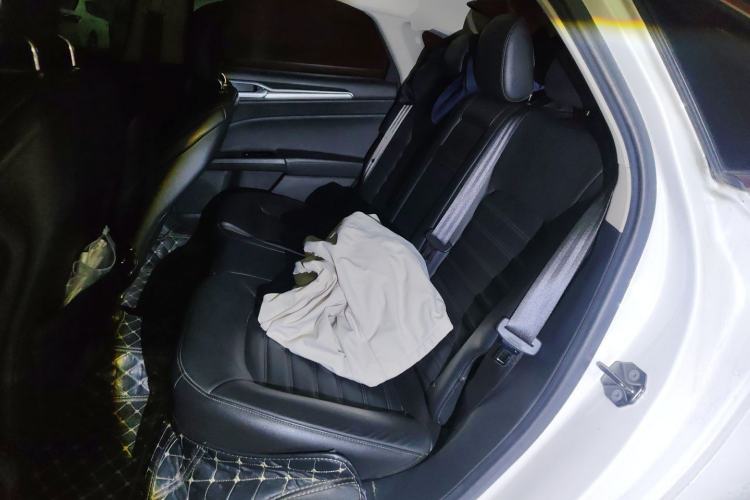 Used Ford Mondeo 2013 1.5L GTDi180 Fashion Edition Left Rear Seat