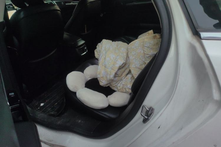 Used Ford Mondeo 2013 2.0L GTDi240 Luxury Sport Model Left Rear Seat