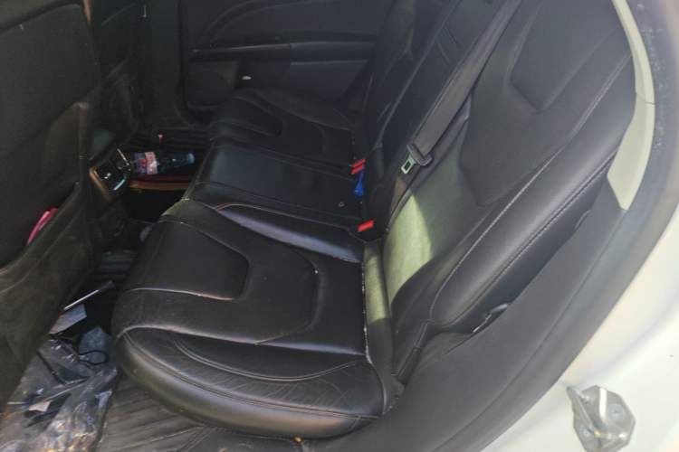 Used Ford Mondeo 2013 2.0L GTDi240 Luxury Sport Model Left Rear Seat