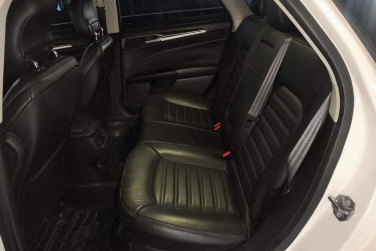 Used Ford Mondeo 2013 1.5L GTDi180 Fashion Edition Left Rear Seat