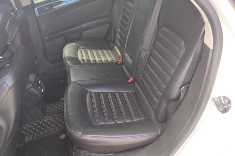 Used Ford Mondeo 2013 1.5L GTDi180 Fashion Edition Left Rear Seat