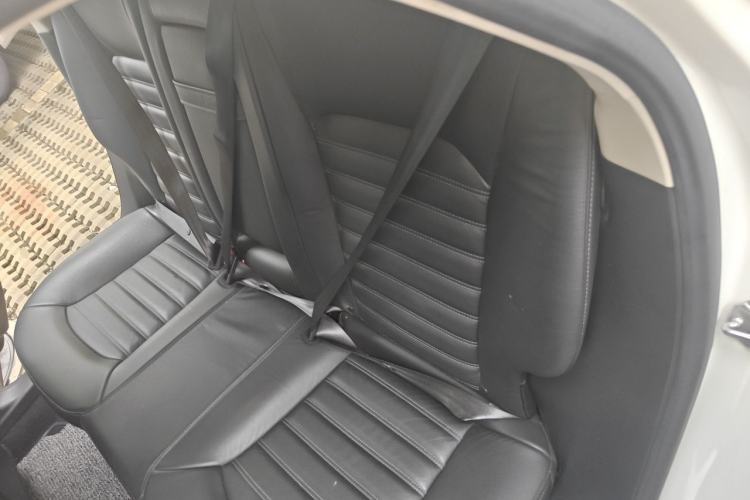 Used Ford Mondeo 2013 1.5L GTDi180 Fashion Edition Left Rear Seat