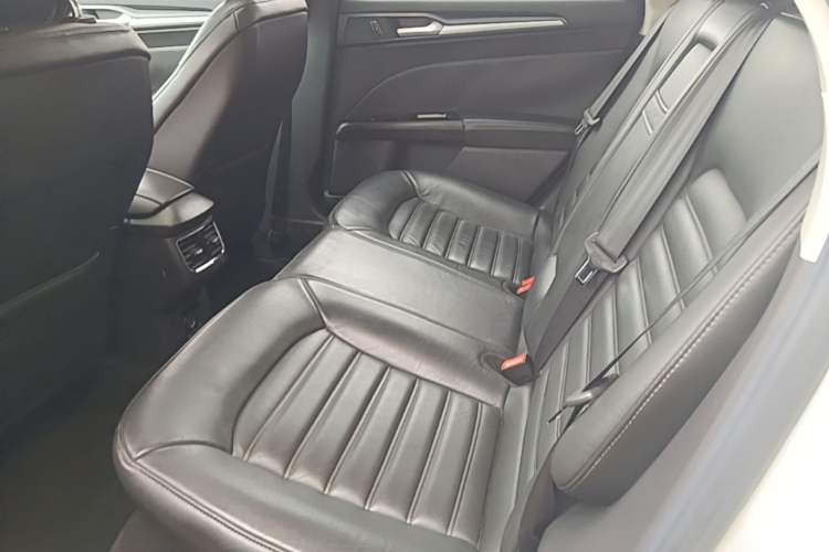 Used Ford Mondeo 2013 1.5L GTDi180 Fashion Edition Left Rear Seat