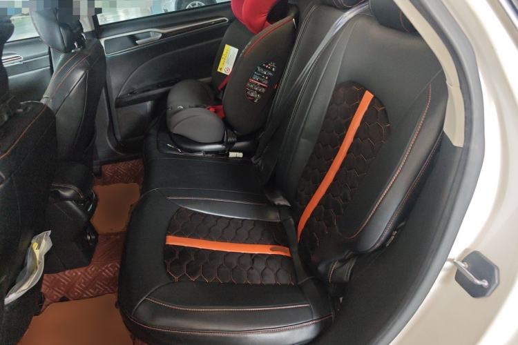 Used Ford Mondeo 2013 2.0L GTDi 200 Fashion Edition Left Rear Seat