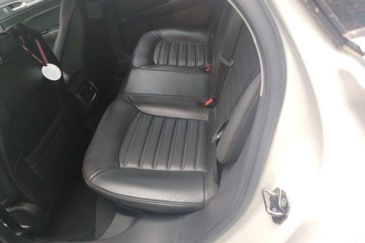 Used Ford Mondeo 2013 1.5L GTDi180 Fashion Edition Left Rear Seat