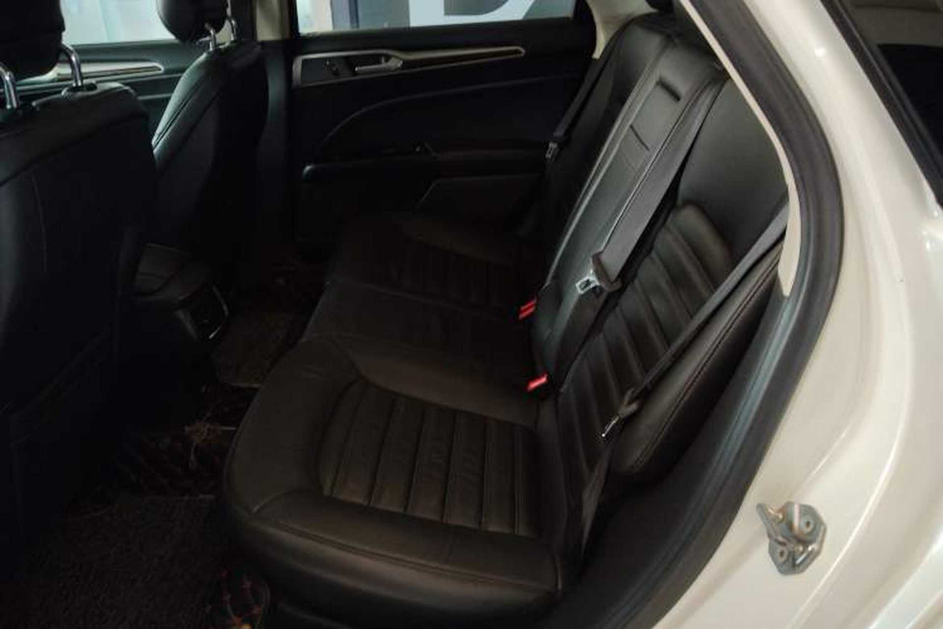 Used Ford Mondeo 2013 2.0L GTDi 200 Fashion Edition Left Rear Seat
