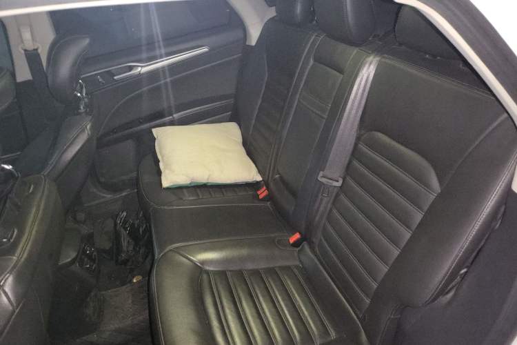 Used Ford Mondeo 2013 1.5L GTDi180 Fashion Edition Left Rear Seat