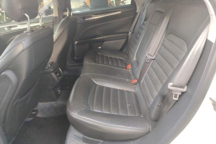 Used Ford Mondeo 2013 1.5L GTDi180 Fashion Edition Left Rear Seat