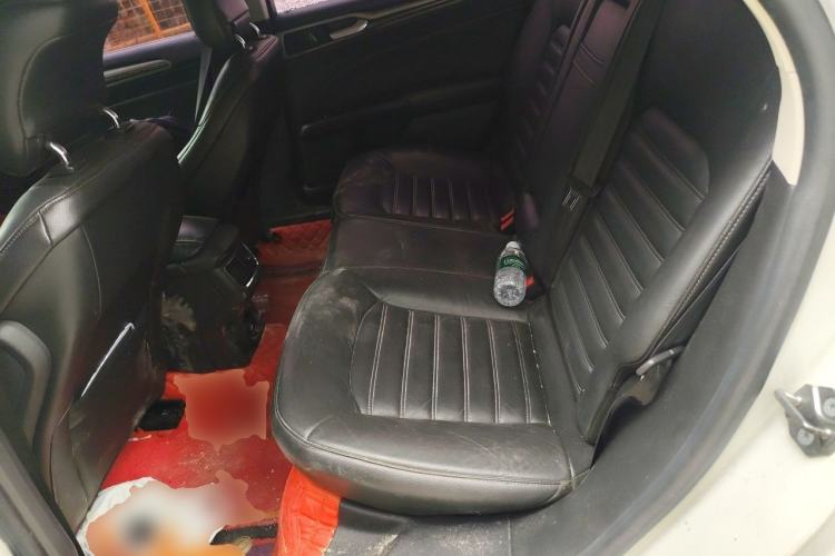 Used Ford Mondeo 2013 2.0L GTDi 200 Fashion Edition Left Rear Seat