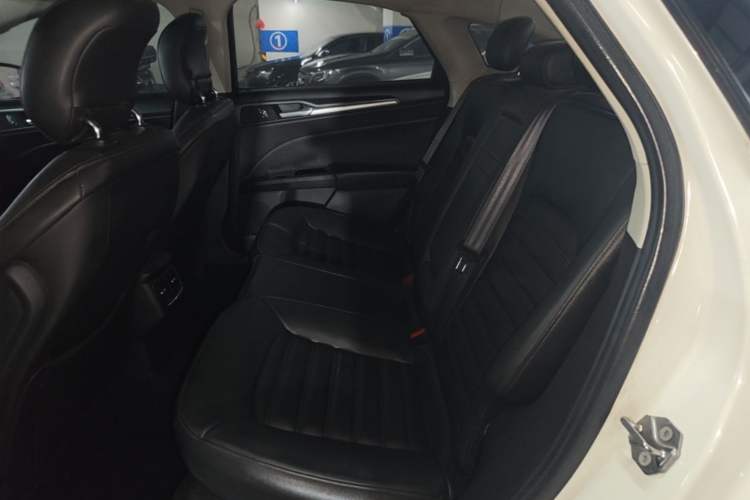 Used Ford Mondeo 2013 1.5L GTDi180 Fashion Edition Left Rear Seat