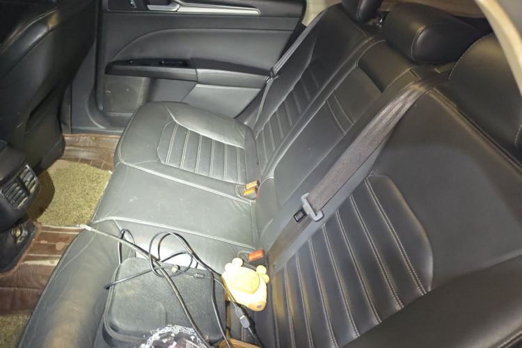 Used Ford Mondeo 2013 1.5L GTDi180 Fashion Edition Left Rear Seat