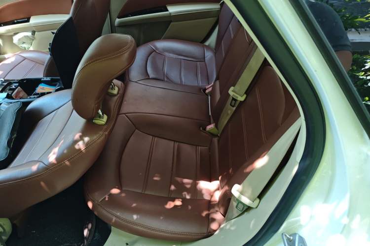 Used Ford Mondeo 2013 1.5L GTDi180 Comfort Model Left Rear Seat