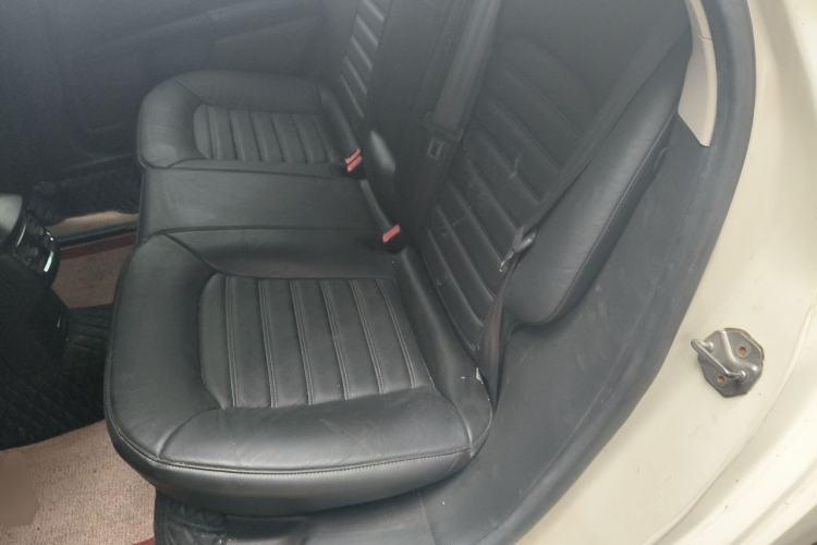 Used Ford Mondeo 2013 2.0L GTDi 200 Fashion Edition Left Rear Seat
