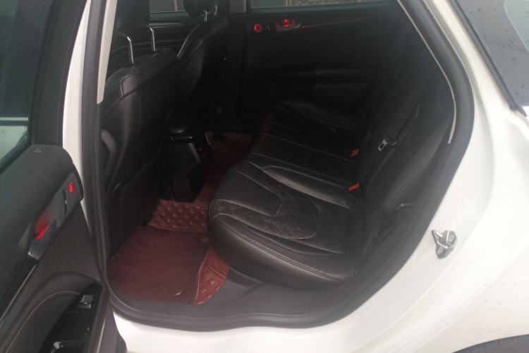 Used Ford Mondeo 2013 2.0L GTDi240 Luxury Sport Model Left Rear Seat