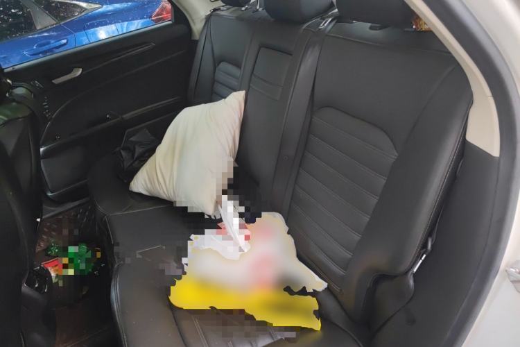 Used Ford Mondeo 2013 2.0L GTDi 200 Fashion Edition Left Rear Seat