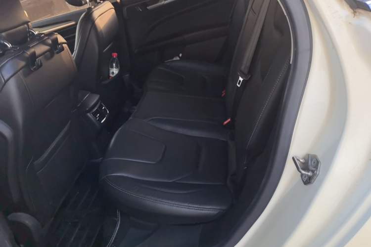 Used Ford Mondeo 2013 2.0L GTDi240 Luxury Sport Model Left Rear Seat