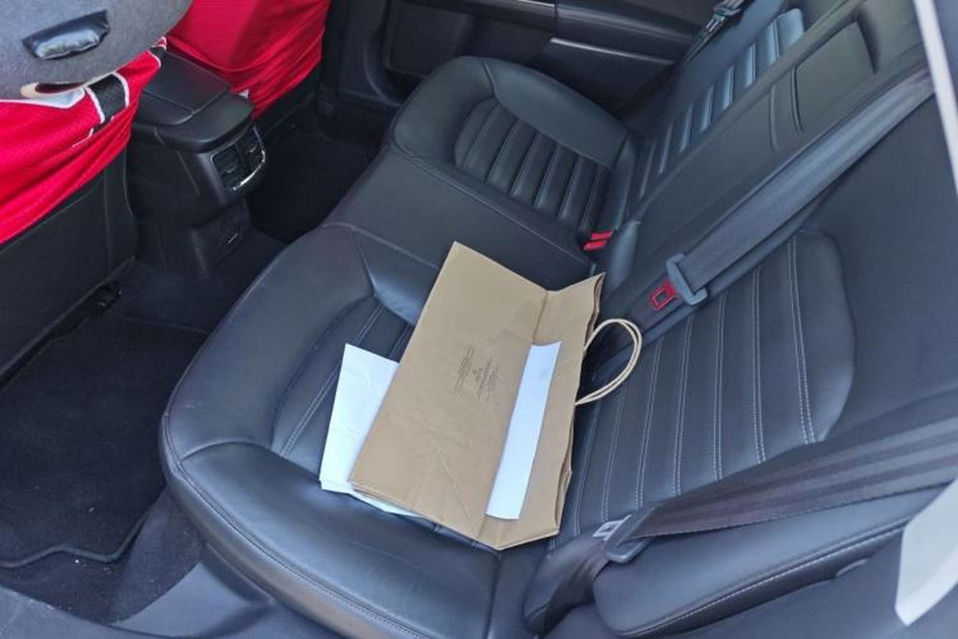 Used Ford Mondeo 2013 2.0L GTDi 200 Fashion Edition Left Rear Seat