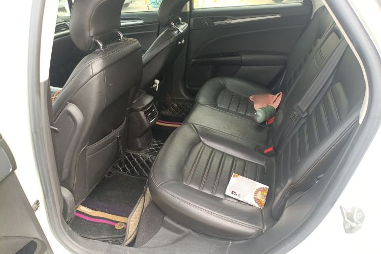 Used Ford Mondeo 2013 1.5L GTDi180 Fashion Edition Left Rear Seat