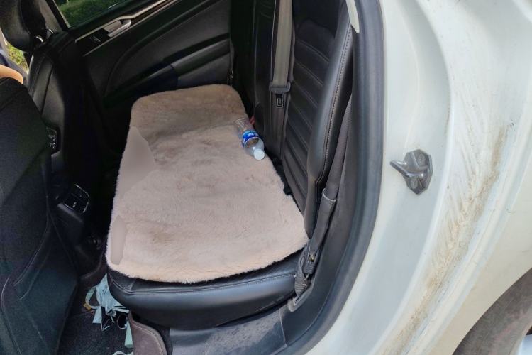 Used Ford Mondeo 2013 2.0L GTDi240 Ultimate Edition Left Rear Seat