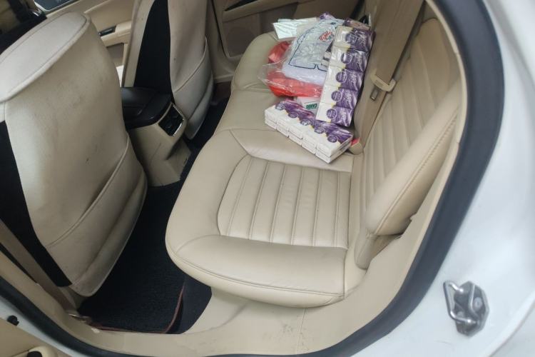 Used Ford Mondeo 2013 1.5L GTDi180 Fashion Edition Left Rear Seat