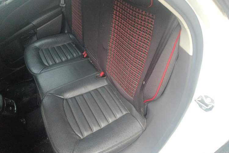 Used Ford Mondeo 2013 1.5L GTDi180 Fashion Edition Left Rear Seat
