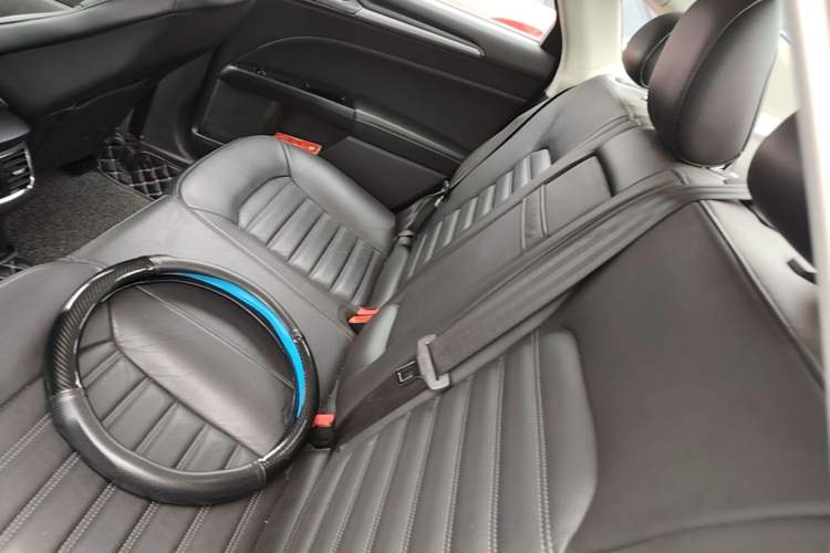 Used Ford Mondeo 2013 1.5L GTDi180 Fashion Edition Left Rear Seat