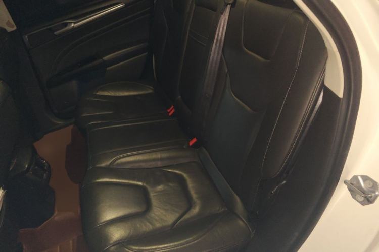 Used Ford Mondeo 2013 2.0L GTDi240 Luxury Sport Model Left Rear Seat