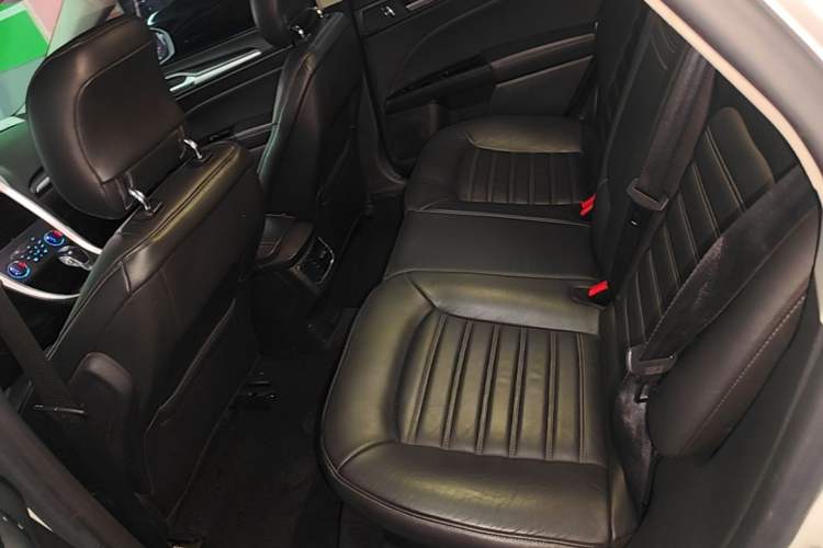 Used Ford Mondeo 2013 1.5L GTDi180 Fashion Edition Left Rear Seat