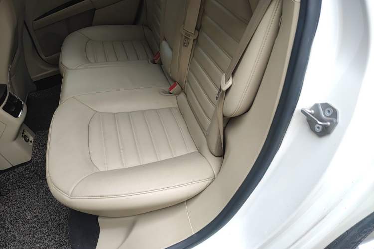 Used Ford Mondeo 2013 1.5L GTDi180 Fashion Edition Left Rear Seat