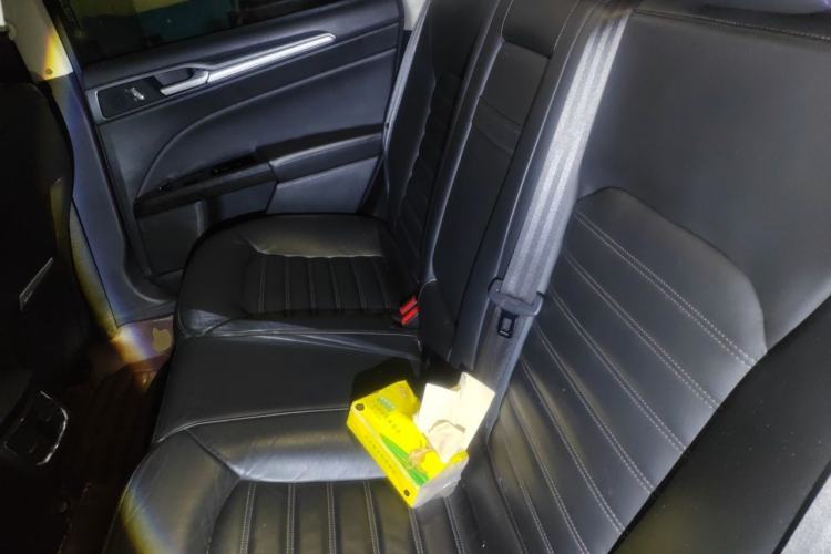 Used Ford Mondeo 2013 1.5L GTDi180 Fashion Edition Left Rear Seat
