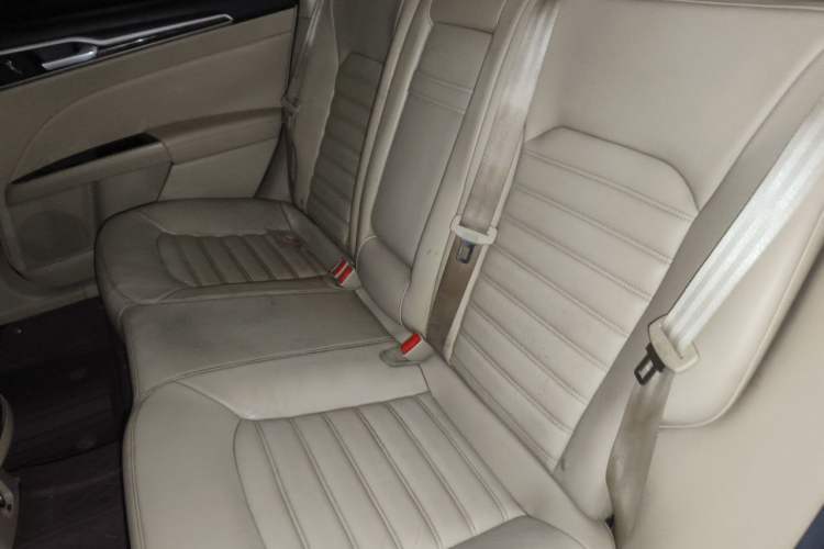 Used Ford Mondeo 2013 2.0L GTDi 200 Fashion Edition Left Rear Seat