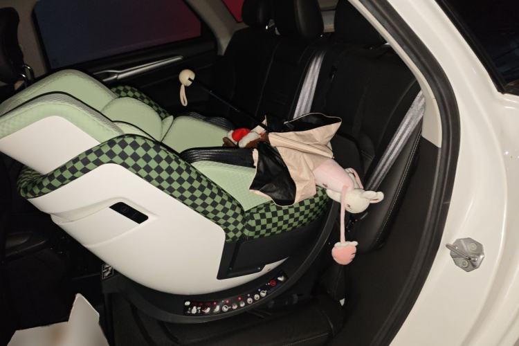 Used Ford Mondeo 2013 1.5L GTDi180 Fashion Edition Left Rear Seat