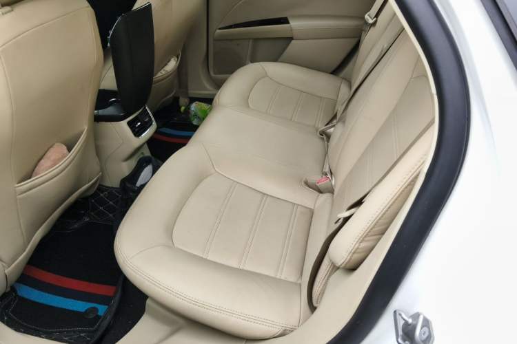 Used Ford Mondeo 2013 1.5L GTDi180 Comfort Model Left Rear Seat