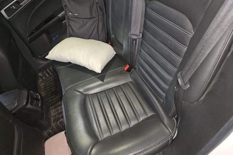 Used Ford Mondeo 2013 2.0L GTDi 200 Fashion Edition Left Rear Seat