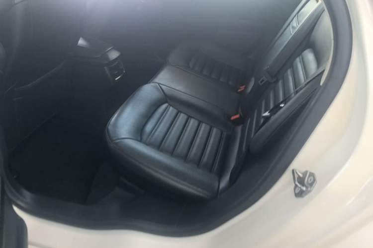 Used Ford Mondeo 2013 1.5L GTDi180 Fashion Edition Left Rear Seat