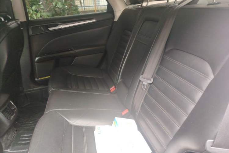 Used Ford Mondeo 2013 1.5L GTDi180 Fashion Edition Left Rear Seat
