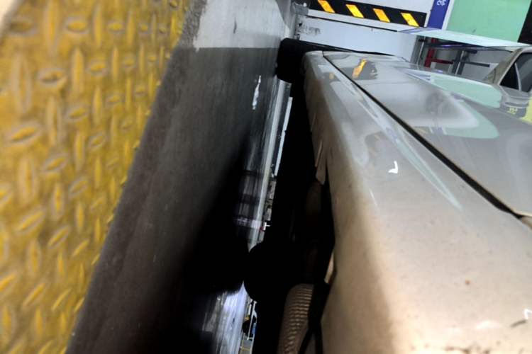 Used Ford Mondeo 2013 1.5L GTDi180 Fashion Edition Left Side Sill