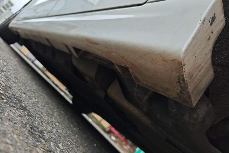 Used Ford Mondeo 2013 2.0L GTDi 200 Fashion Edition Left Side Sill